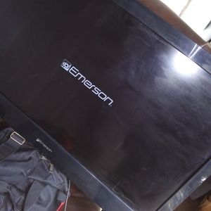 42inch Emerson Flat TV